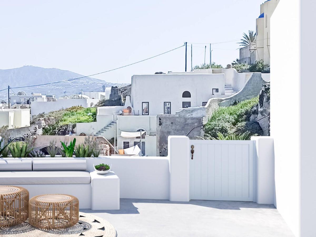 Hill Suites Fira  Exteriör bild