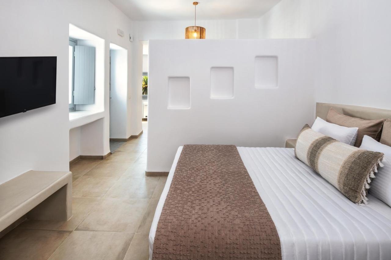 Hill Suites Fira  Exteriör bild