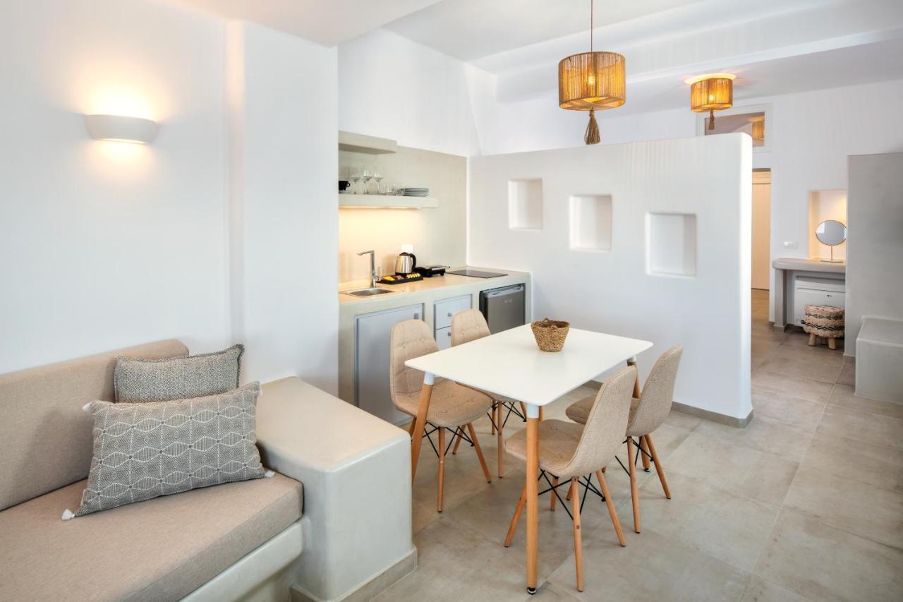 Hill Suites Fira  Exteriör bild
