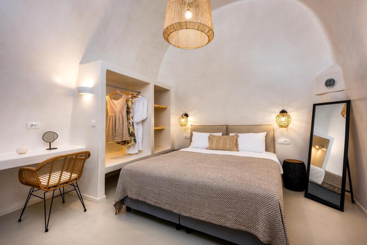 Hill Suites Fira  Exteriör bild