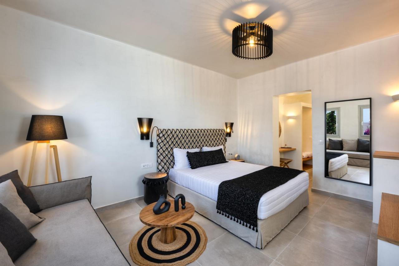Hill Suites Fira  Exteriör bild