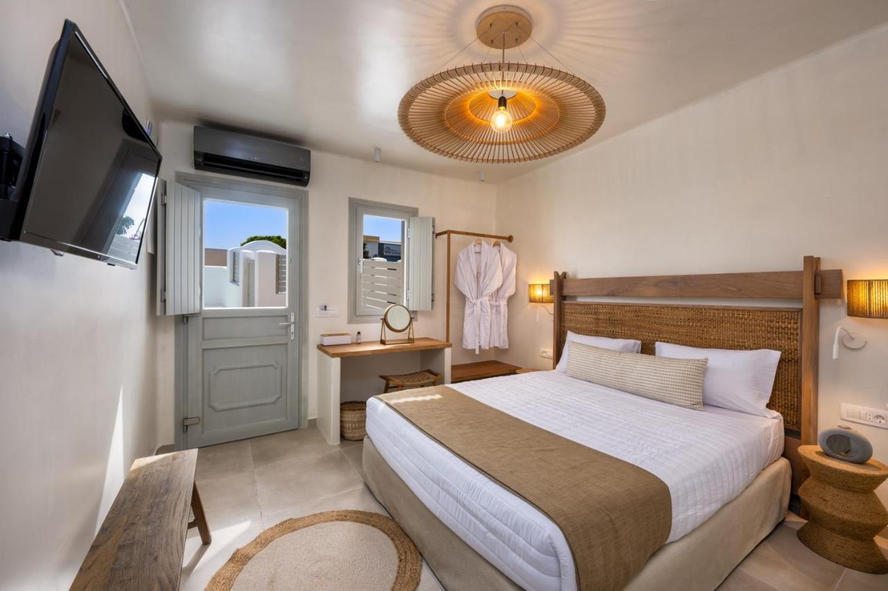 Hill Suites Fira  Exteriör bild